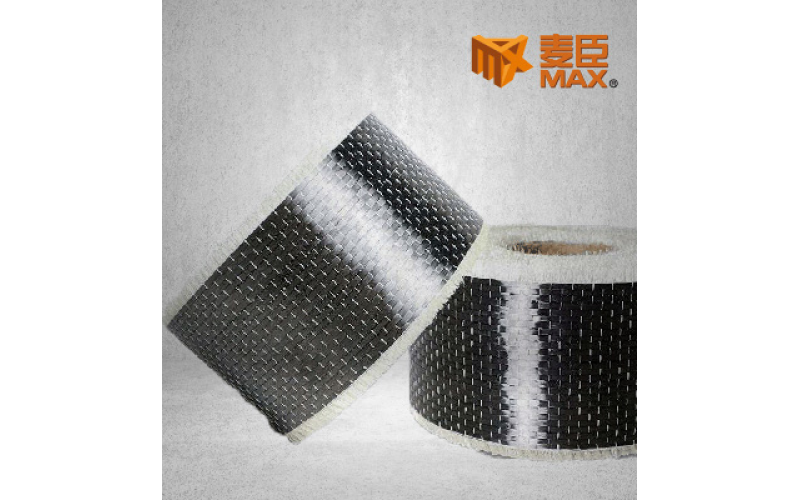 怎么樣使用碳纖維布對(duì)樓板裂縫加固修補(bǔ)？