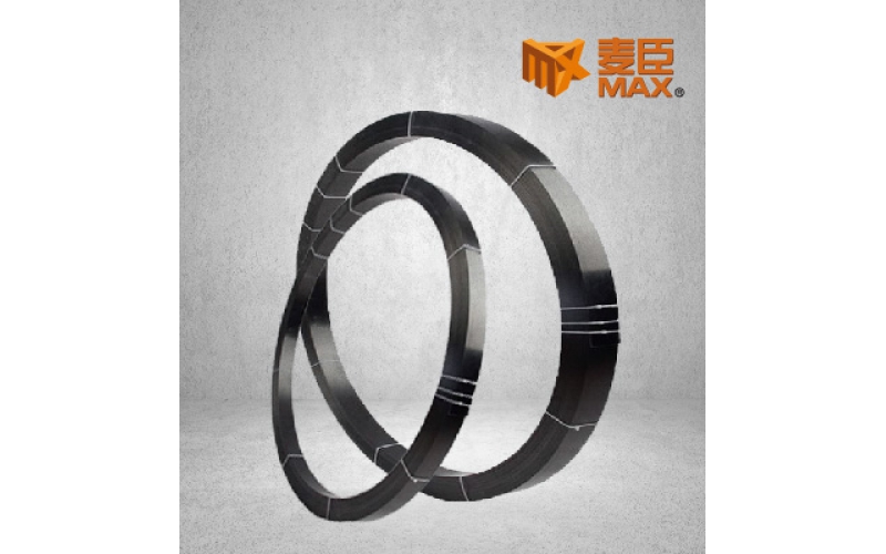 碳纖維板是什么材料做的？